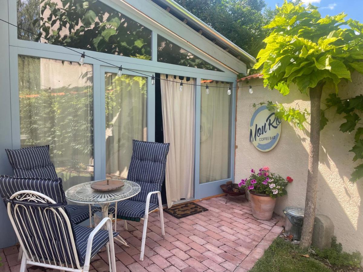 MonPe apartmánik s atmosférou Komárno Extérieur photo