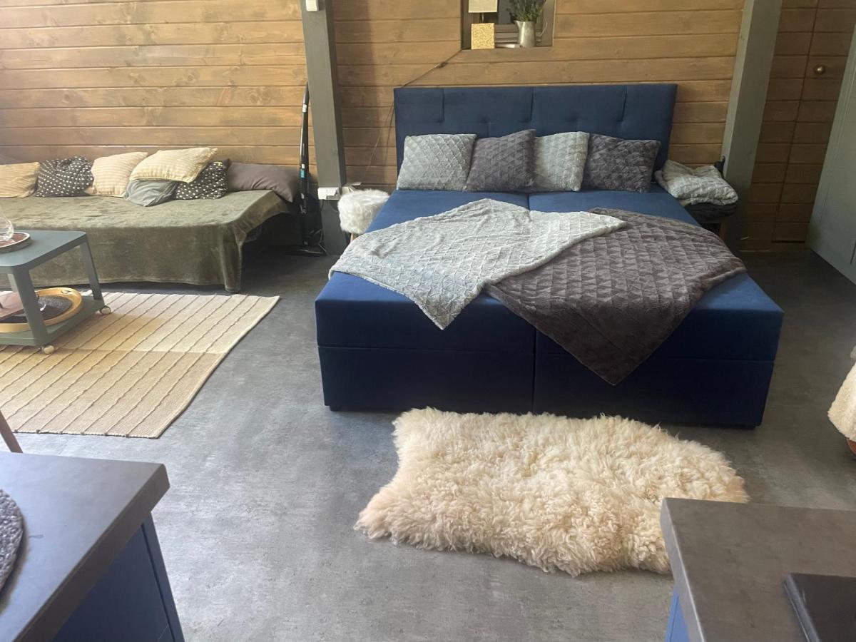 MonPe apartmánik s atmosférou Komárno Extérieur photo