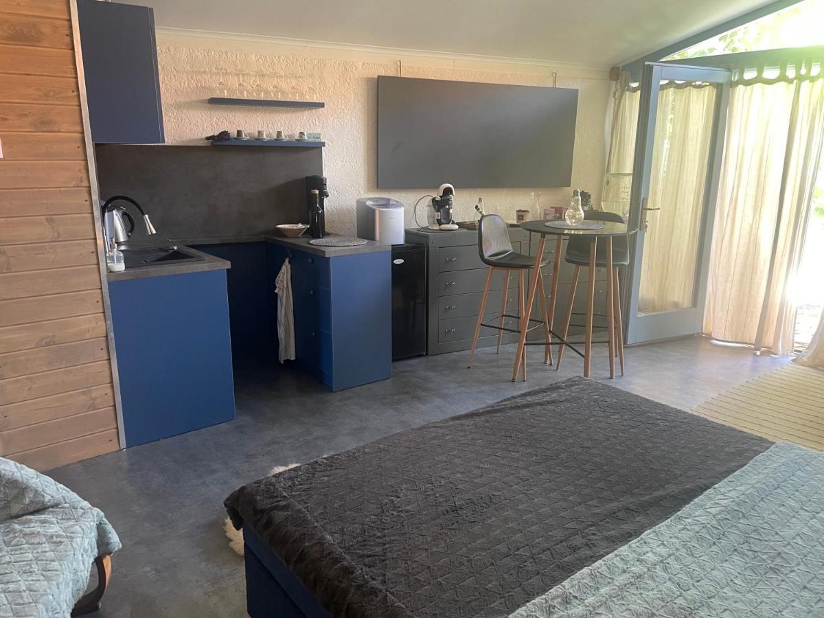 MonPe apartmánik s atmosférou Komárno Extérieur photo