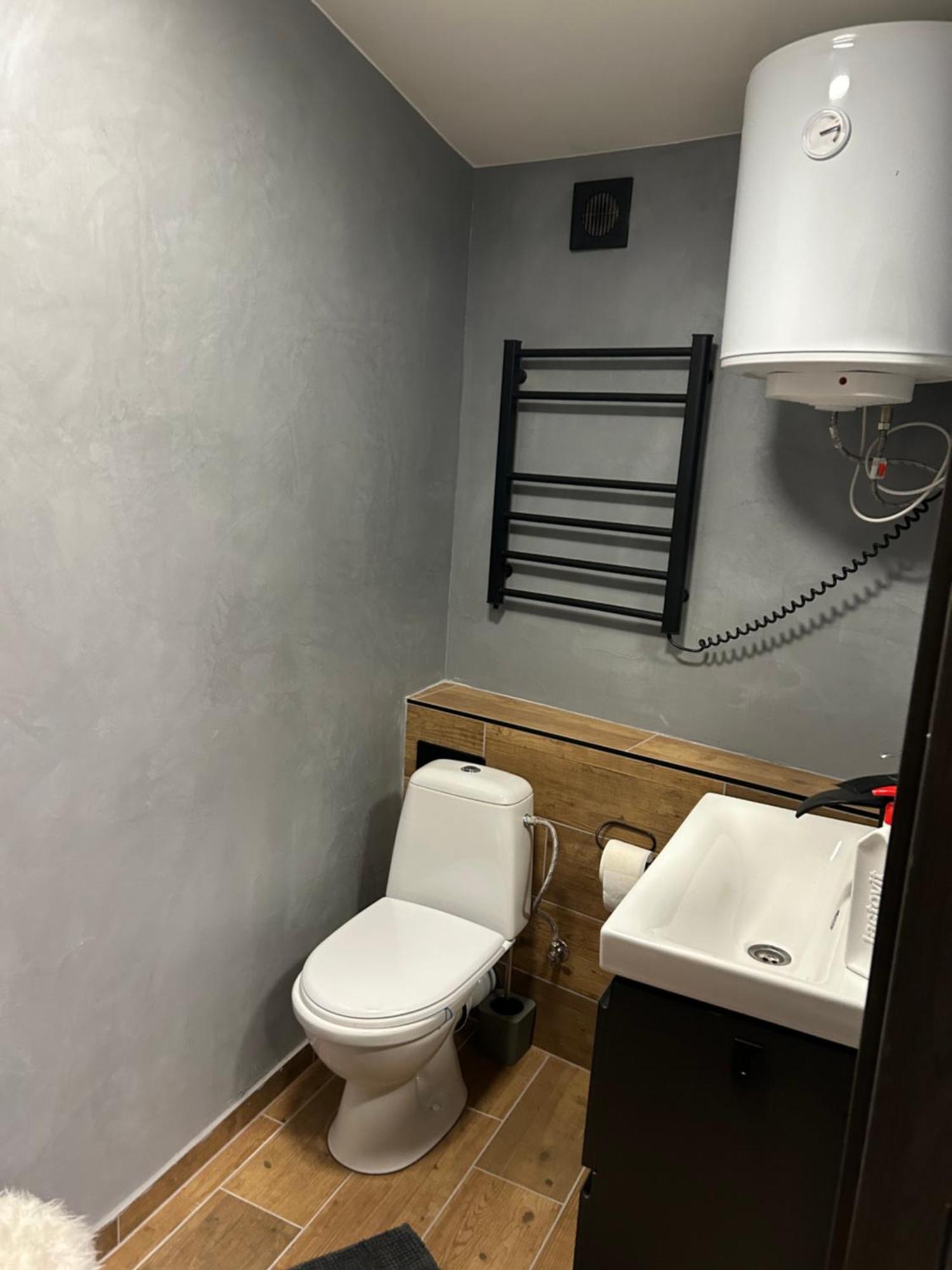 MonPe apartmánik s atmosférou Komárno Extérieur photo