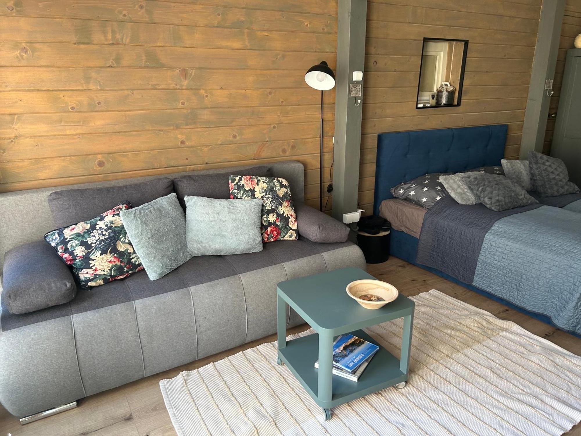 MonPe apartmánik s atmosférou Komárno Extérieur photo
